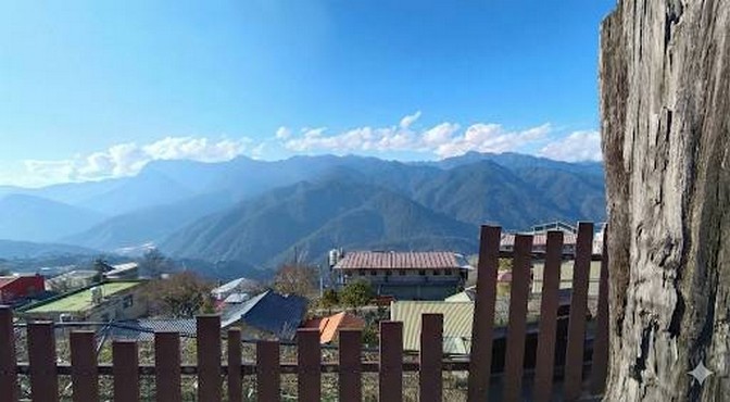 本校圍牆拍攝遠處山稜線